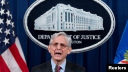 El procurador general de EE. UU., Merrick Garland, anunció una investigación contra el departamento de Policía en Minneapolis, la ciudad donde fue asesinado el afroestadoun idense George Floyd en julio de 2020.