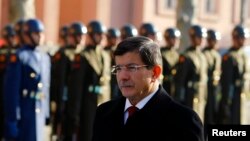 Perdana Menteri Turki Ahmet Davutoglu di Ankara, 25 Desember 2014.