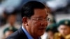 ​លោក​ហ៊ុន សែន​ឃោសនា​​ឲ្យ​យុវសិស្ស​បោះឆ្នោត​ឲ្យ​លោក​ព្រោះ​លោក​ធ្វើ​សាលារៀន​​