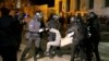 На митинге протеста оппозиции против решения правительства Грузии приостановить переговоры о вступлении в Европейский Союз. Тбилиси, 7 декабря 2024 г.