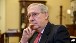 Le nouveau chef de la majorité au Sénat, le républicain Mitch McConnell (AP)