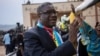 "Je suis Mukwege, tu es Mukwege, nous sommes Mukwege!", chante Bukavu