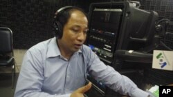 លោក គល់ បញ្ញា ​នាយក​ប្រតិបត្តិ​នៃ​គណៈកម្មាធិការ​ដើម្បី​ការបោះឆ្នោត​ដោយ​សេរី ​និង​យុត្តិធម៌ ហៅ​កាត់​ថា​ខុមហ្វ្រែល​