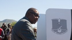 Peter Mutharika prête serment