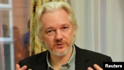 El fundador de WikiLeaks, Julian Assange, fue trasladado a la sala de salud de la prisión de Belmarsh, según informaron medios británicos.