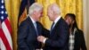 Biden dan Clinton Peringati Tiga Dekade UU Cuti Keluarga Tidak Berbayar di AS