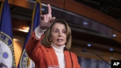 Pelosi, quien fue la primera mujer presidenta de la Cámara de Representantes. sirviendo de 2007 a 2011, está segura que puede ser líder de los legisladores demócratas nuevamente.