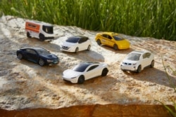 Coches de juguete de metal en una foto de fecha indefinida compartida por Mattel a través de Reuters.
