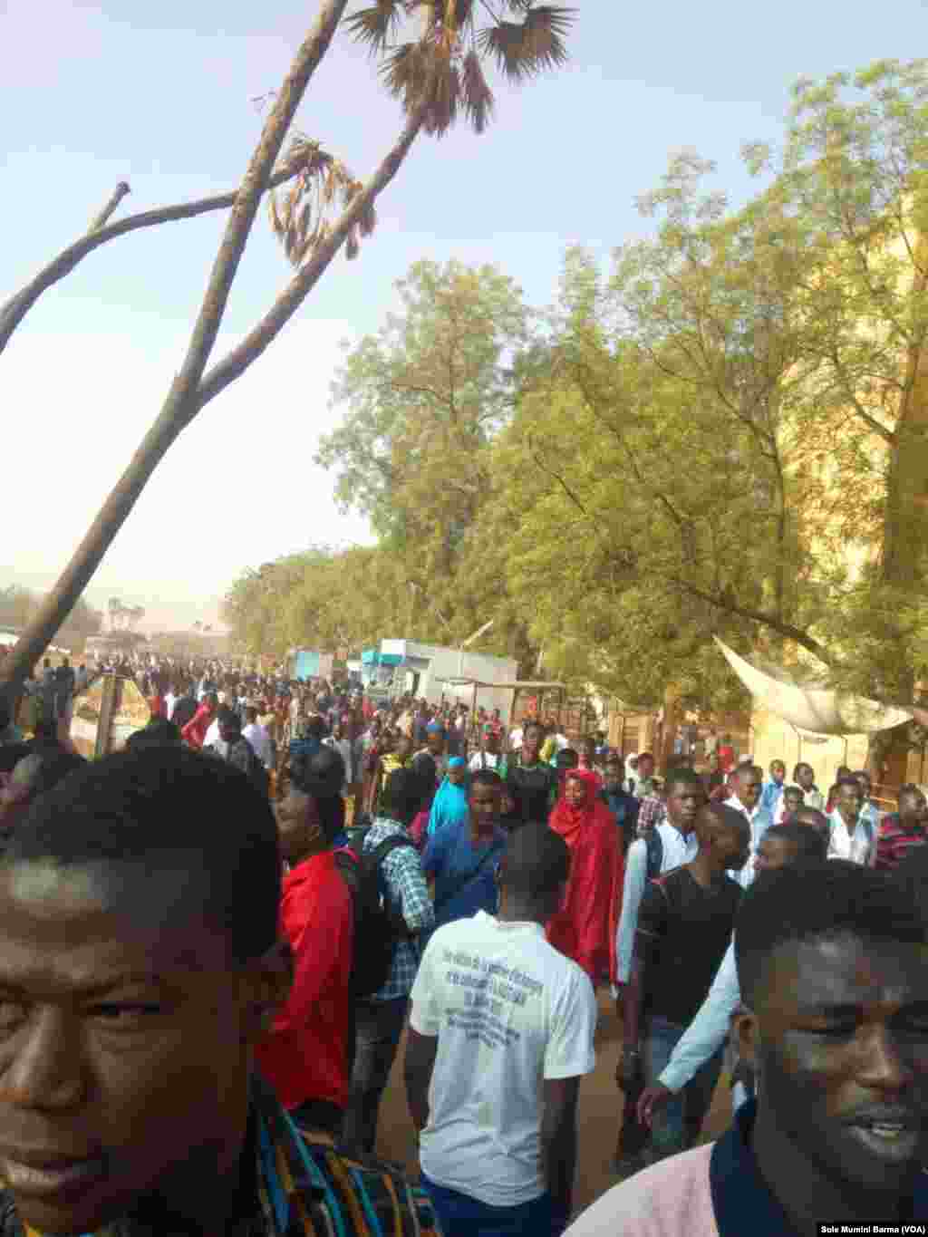 Jami’an Tsaro sun Yi amfani Da Barkonon Tsohuwa Wajen Tarwatsa Wani Gangamin Daliban Jami’ar Yamai A Nijer