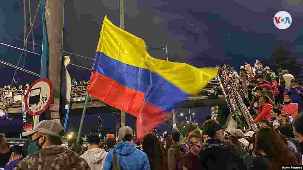 El exceso policial, denunciado también por la comunidad internacional, ha incrementado los reclamos y la crisis social que ya había agudizado la pandemia en Colombia.
