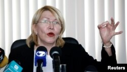 La exfiscal de Venezuela Luisa Ortega dijo que cuenta con pruebas y testimonios de las personas para "negociar" directamente con Maduro el financiamiento de las campañas presidenciales.
