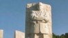 Inauguran monumento a King