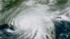 Huracán Sally toca tierra en Alabama con fuertes lluvias 