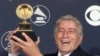 Preminuo legendarni muzičar Toni Benet 