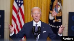 美国总统拜登在白宫通过视频在慕尼黑安全会议上发表讲话。（2021年2月19日）