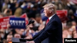 Donald Trump, candidat républicain à la présidentielle de novembre, pendant son discours à Cleveland, le 21 juillet 2016. (REUTERS/Carlo Allegri)