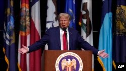 Depuis le retrait de Joe Biden en faveur de Kamala Harris, Donald Trump est en recul dans les sondages pour la présidentielle de novembre.
