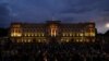 Reino Unido llora a la reina Isabel mientras el rey Carlos asume el trono