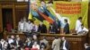 Литвин пожалівся на «безвихідь» і підписав «мовний» закон