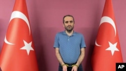 تصویری از صلاح الدین گولن که توسط خبرگزاری آناتولی منتشر شده است