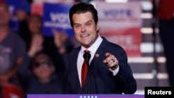 Kongresmen Matt Gaetz govori na skupu za Trumpovu kampanju u Hendersonu, Nevada, 31. oktobra 2024.