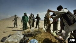 بررسی اتهامات قاچاق مواد مخدر توسط نيروی هوايی افغانستان