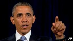 Presiden Amerika Barack Obama membela program pengintaian intelijen AS dalam pidato di San Jose, California (7/6). 