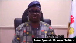 Capture d'écran de la vidéo du gouverneur, Peter Ayodele Fayose, à Abudja, le 28 septembre 2017.