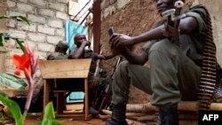 Les soldats des FARDC (Forces armées de la République démocratique du Congo) se rassemblent à leur base de Kibirizi, dans le territoire de Ruthshuru, au Nord-Kivu, le 5 mai 2018
