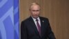 ARCHIVO - El presidente de Rusia, Vladimir Putin, asiste a una reunión con el presidente de Mauritania, Mohamed Ould Ghazouani, al margen de la cumbre BRICS en Kazán, Rusia, el 24 de octubre de 2024.