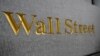 Wall Street abre en baja tras aviso de contagio de Trump con coronavirus 