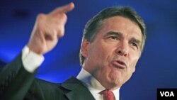 El gobernador de Texas, Rick Perry, aún no se ha declarado aspirante pero está entre los favorecidos por las encuestas.