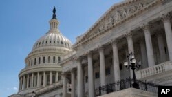 Komisi Intelijen DPR AS akan melangsungkan sidang tertutup, Kamis (19/9), untuk mengetahui lebih jauh rincian pengaduan pelapor rahasia (whistleblower) yang memicu pertikaian hukum antara sejumlah legislator dan pemerintahan Trump.