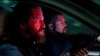 ภาพจากค่ายหนัง Lionsgate แสดงให้เห็นฉากหนึ่งในภาพยนตร์ "Den of Thieves 2: Pantera" ที่นำแสดงโดย เจอราด บัตเลอร์ และ โอเชีย แจ็คสัน จูเนียร์ (Rico Torres/Lionsgate via AP)
