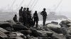 Membres d’une unité des forces spéciales vénézueliennes intervenues sur un rivage à Macuto, le 3 mai 2020. Le gouvernement vénézuélien a annoncé avoir déjoué un complot de mercenaires.