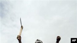 Kumba ialá regressou a Bissau para se candidatar à presidência.