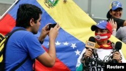 Los periodistas en Venezuela enfrentan cada vez más riesgos para ejercer su profesión según el Sindicato de Trabajadores de la Prensa de Venezuela.
