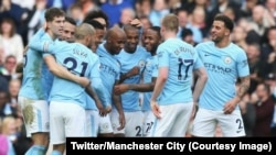 Les joueurs des Manchester City célèbrent après un but, 9 novembre 2017. (Twitter/Manchester City)