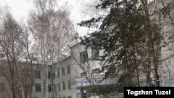 Oygul Utepova saqlangan psixdispanser (Togjan Tuzel surati)