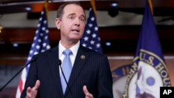 Adam Schiff, député démocrate et membre de la Commission de renseignement de la Chambre des députés le 27 février 2017, à Capitol Hill.