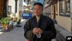 藏人行政中央司政邊巴次仁在印度達姆薩拉。（資料照片，2021年5月27日）