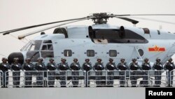 中國海軍2009年4月23日在山東青島舉行國際閱艦式慶祝中國海軍建軍60週年。（資料照片）