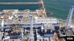 Pemerintah Jepang akan mencabut perintah evakuasi bagi warga pada radius 20 kilometer dari lokasi PLTN Fukushima.