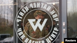 Британська газета пише, що чимало «вагнерівців» вже повернулися до рідних міст у Росії і «тероризують своїх земляків».