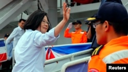 台灣總統蔡英文2019年5月4日登上台灣海岸警衛隊宜蘭號巡邏艦。