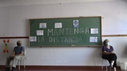 A pesar de las dificultades Argentina prosigue con vacunación