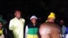 Amai Winnie Madikizela-Mandela Vochemwa neVeruzhinji muSouth Africa