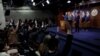 Escenas en el Capitolio después de que el presidente electo de Estados Unidos, Donald Trump, pidió a los legisladores estadounidenses que rechazaran un proyecto bipartidista para mantener el financiamiento del gobierno en Washington.