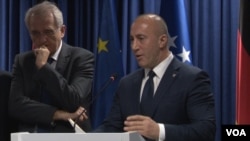 Premijer Kosova Ramuš Haradinaj na današnjoj konferenciji za novinare (Foto: VOA)