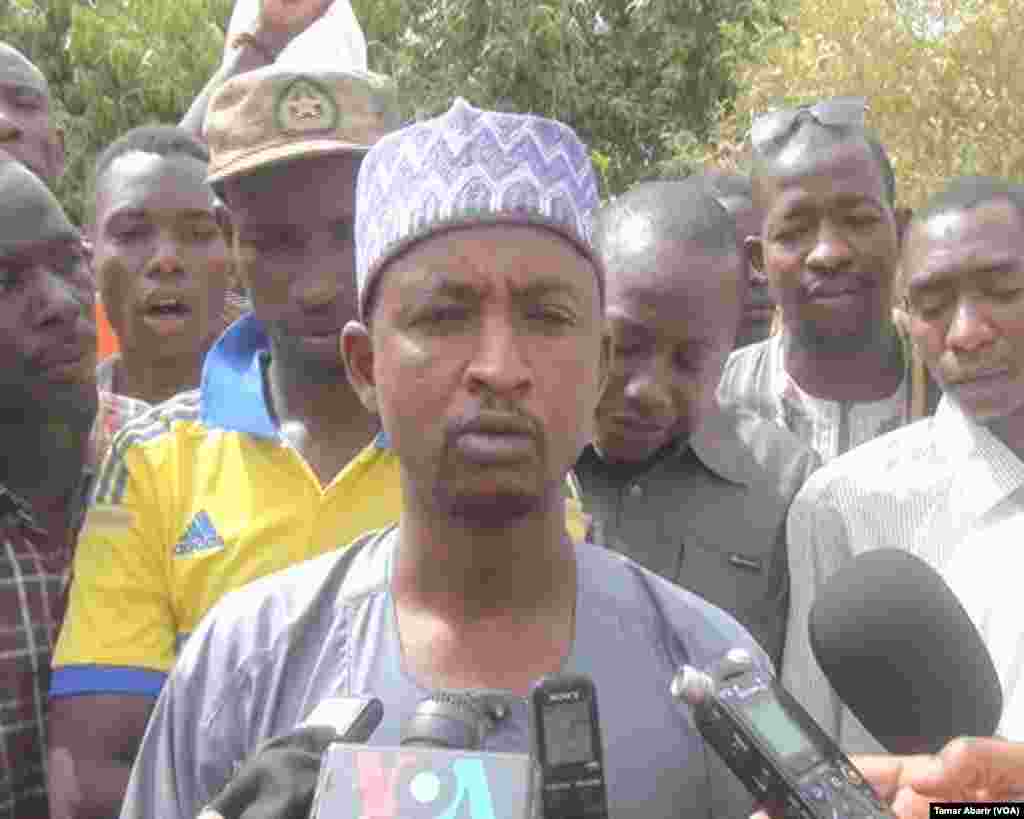 Kungiyoyin Fararen Hula Sun Gabatar Da Adu'o'i A Dmagaram Kan Dokar Da Aka Sanyawa Kasafin Kudin Nijar, Afrilu, 4,2018